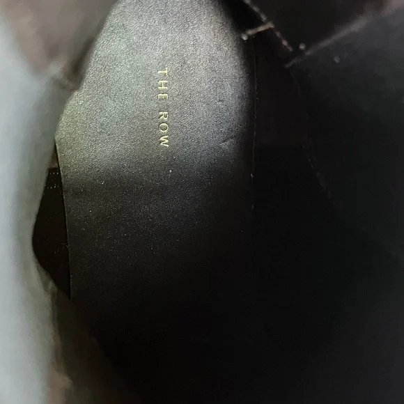 🔴SOLD🔴 THE ROW Greta Lug Sole Winter Chelsea Boot- Black - Picture 14 of 16